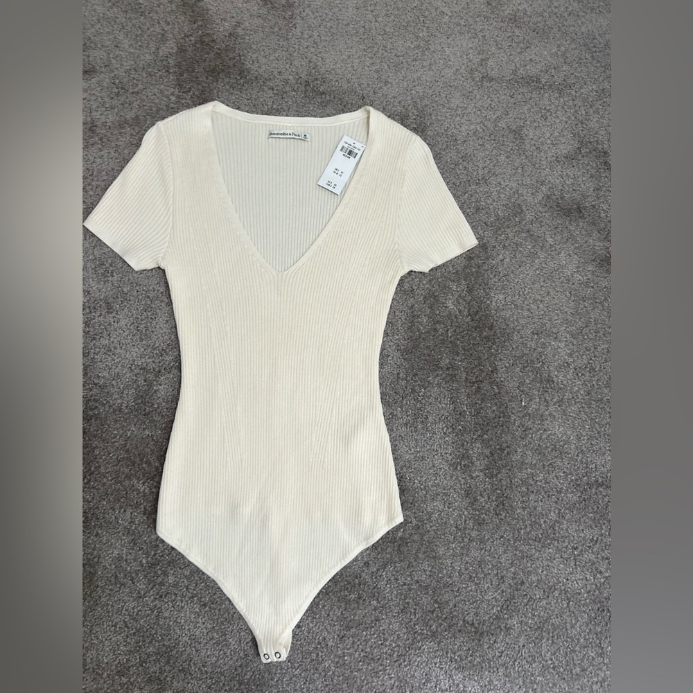 Abercrombie & Fitch Cream Ribbed Bodysuit